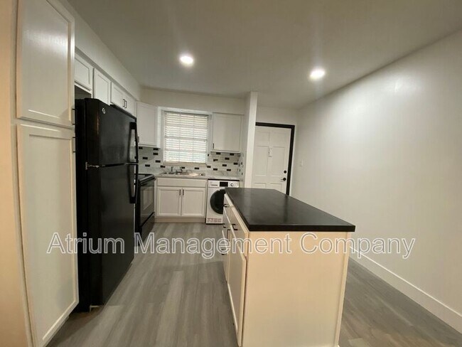 Foto del edificio - 1250 S Denning Dr