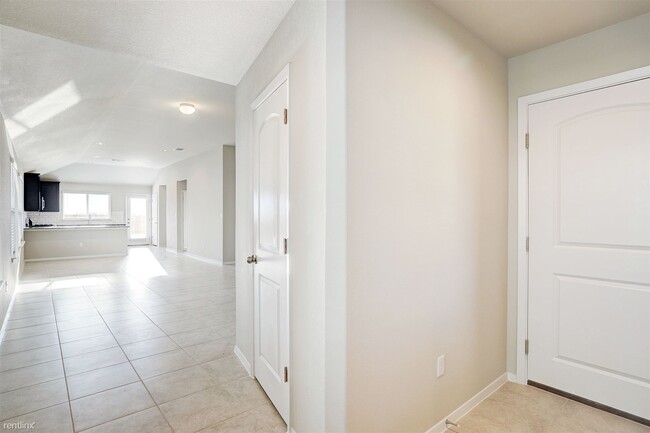 Building Photo - 3 br, 2 bath House - 171 White Dunes Dr