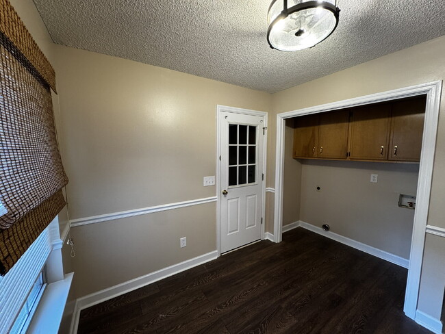 Foto del edificio - Home for Rent
