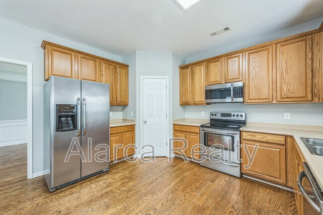 Foto del edificio - 2069 White Cedar Ln