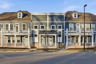 Building Photo - 1521 Redoubt Rd