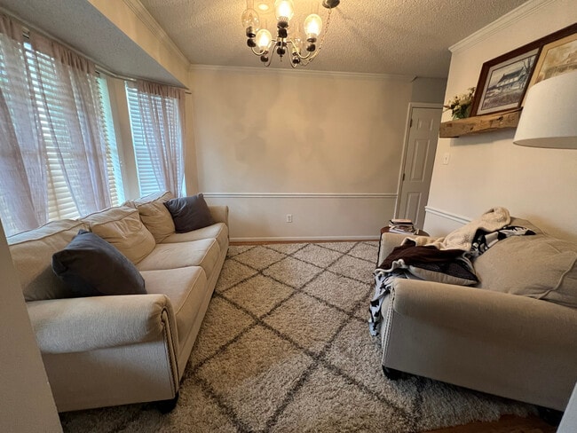 Front Sitting Room - 1611 Treetop Dr
