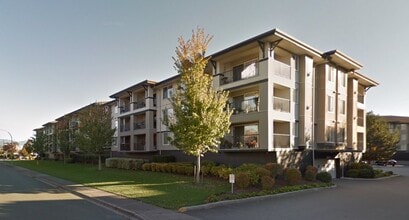 Building Photo - 7536-7536 Topaz Dr
