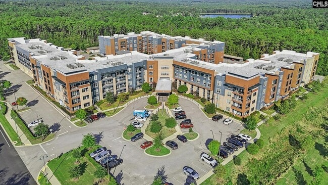 Foto del edificio - 440 Town Center Pl