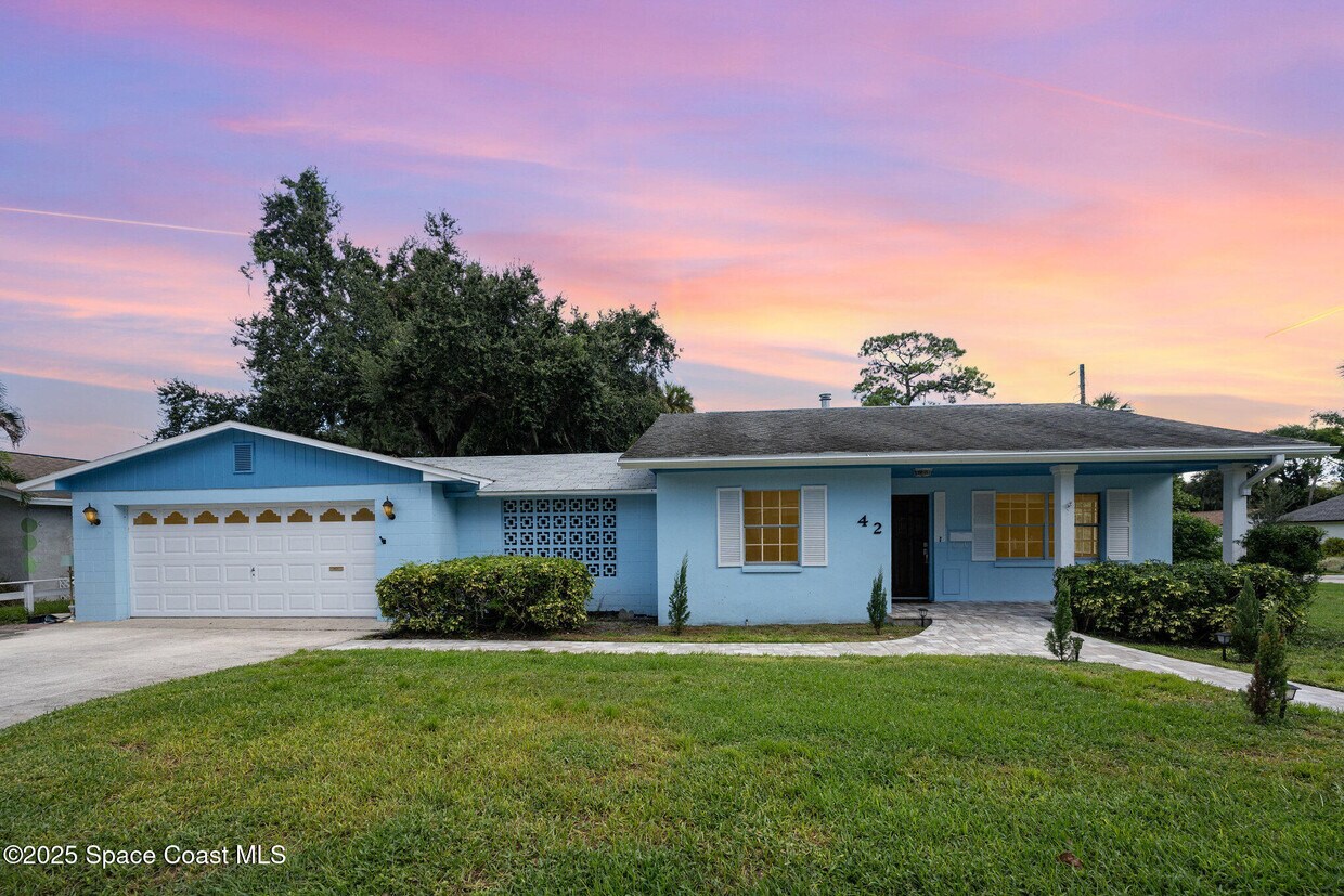 Foto principal - 42 N Fernwood Dr