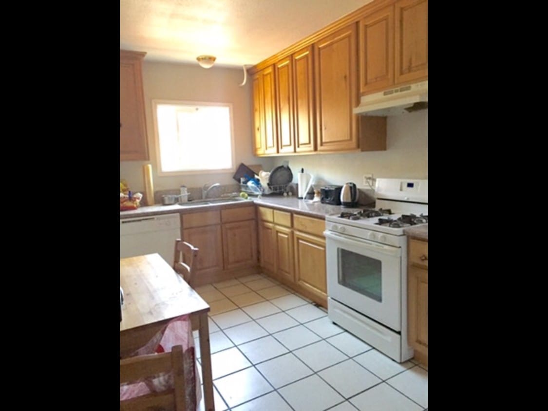 Primary Photo - 227 N Yale Ave