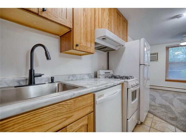 Foto del edificio - 99 E 54th St