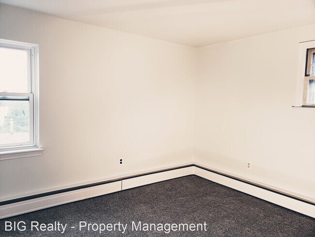 Foto del edificio - 1 br, 1 bath House - 418B E Montgomery Ave