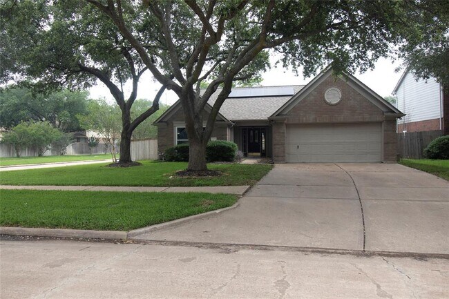Foto del edificio - 1303 Hollow Ash Ln