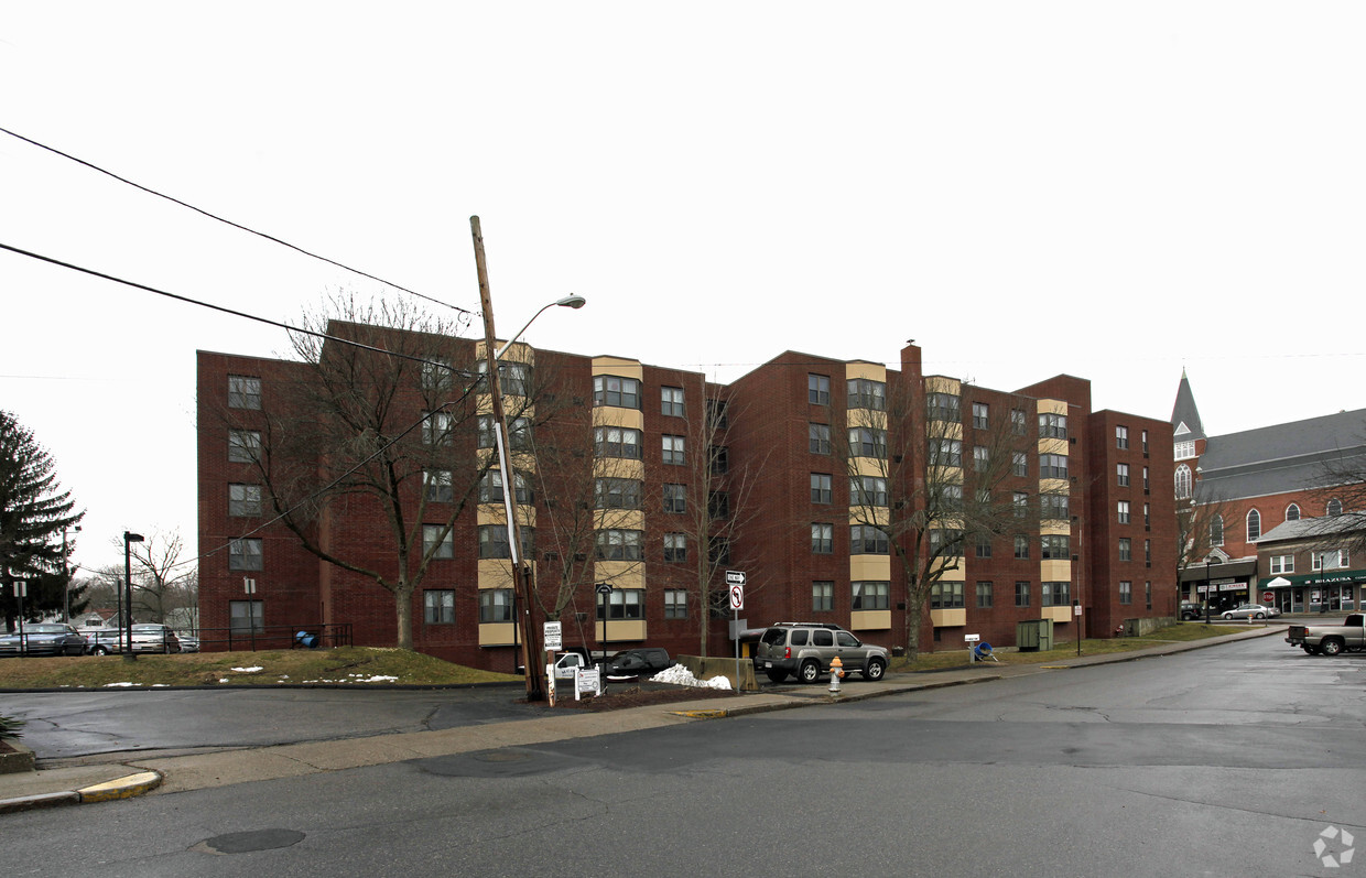 Foto del edificio - Liberty Hill Senior Apartments