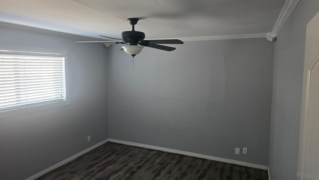 Foto del edificio - 1859 N Morris