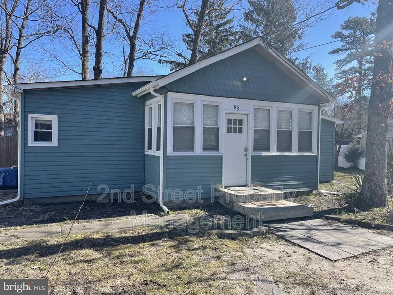 Foto principal - 83 Monroe Ave