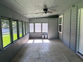 Building Photo - 616 E Boothe St
