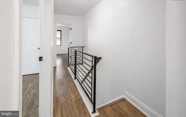 Foto del edificio - 2629 W Oakdale St