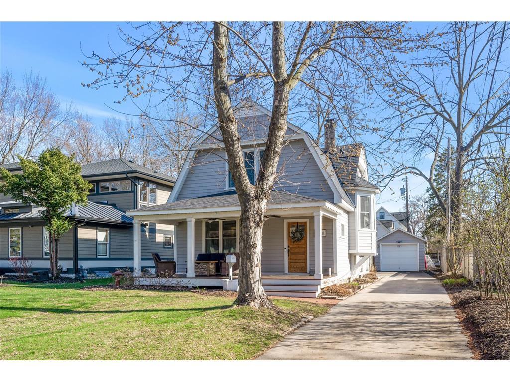 Primary Photo - 2168 1st St