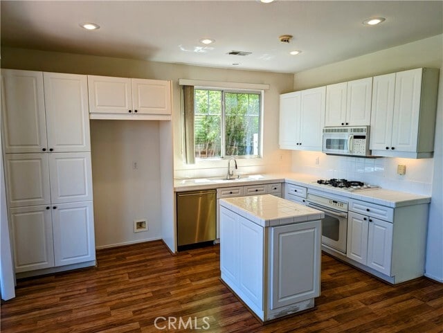 Building Photo - 116 Woodcrest Ln