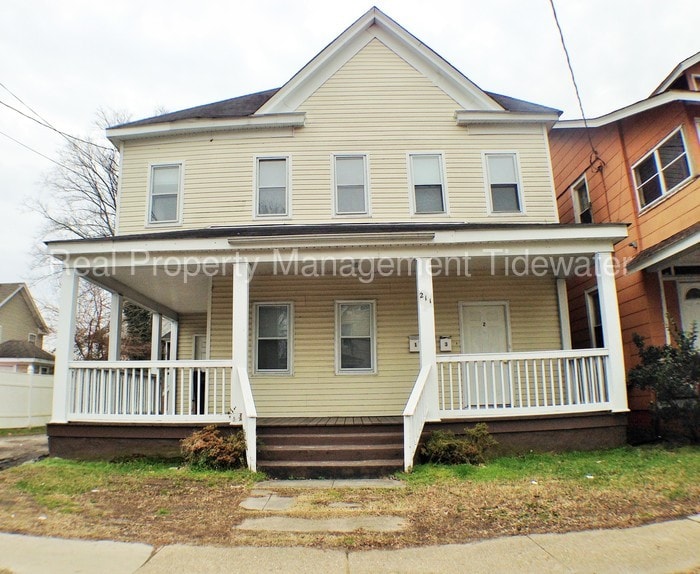 Primary Photo - 211 W 27th St