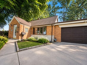 Building Photo - 6925 Elder Ct