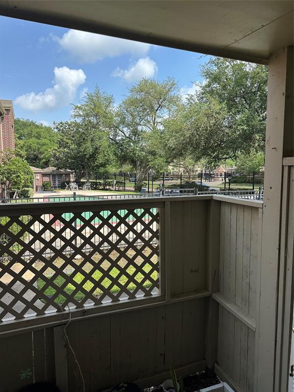 Foto principal - 8055 Cambridge St