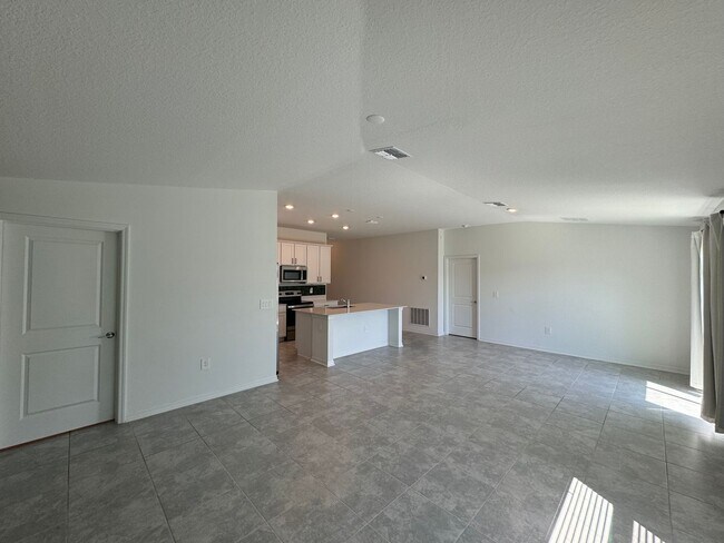 Building Photo - 2185 Pocky Wy
