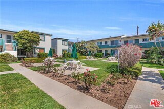 Foto del edificio - 2033 Euclid St