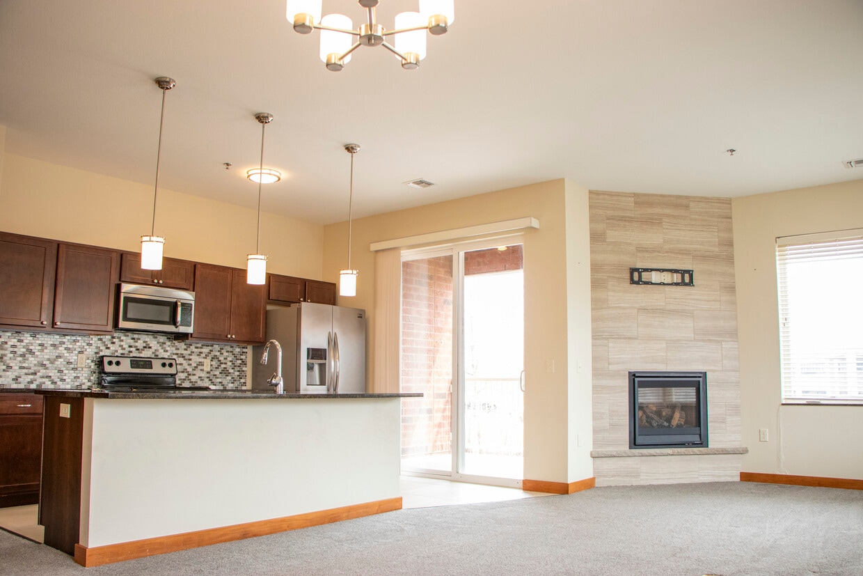 Primary Photo - Oakwood Ridge Apartments