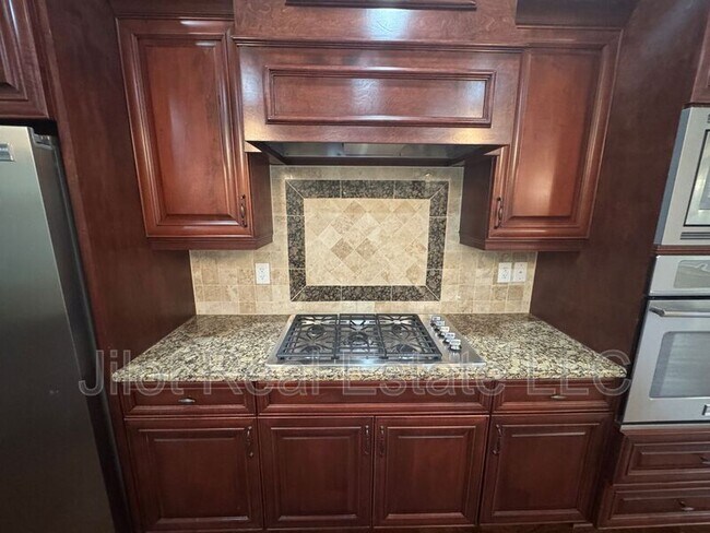 Foto del edificio - 3134 Chestnut Woods Dr