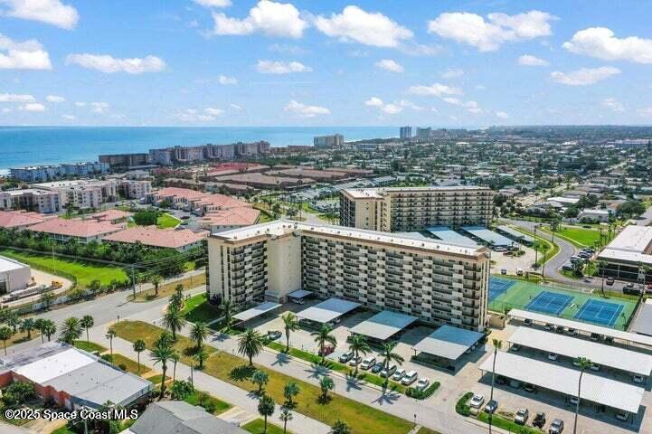 Foto principal - 500 Palm Springs Blvd