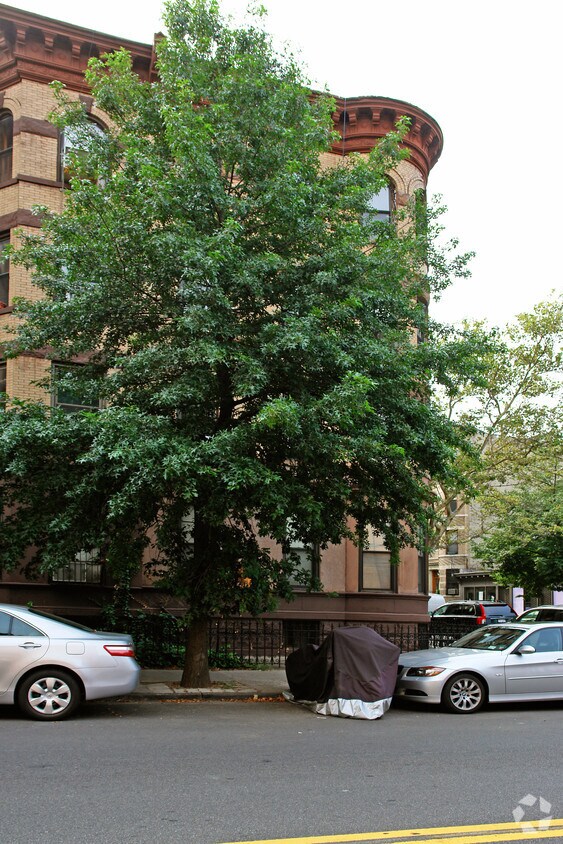 Foto del edificio - 285 6th Ave