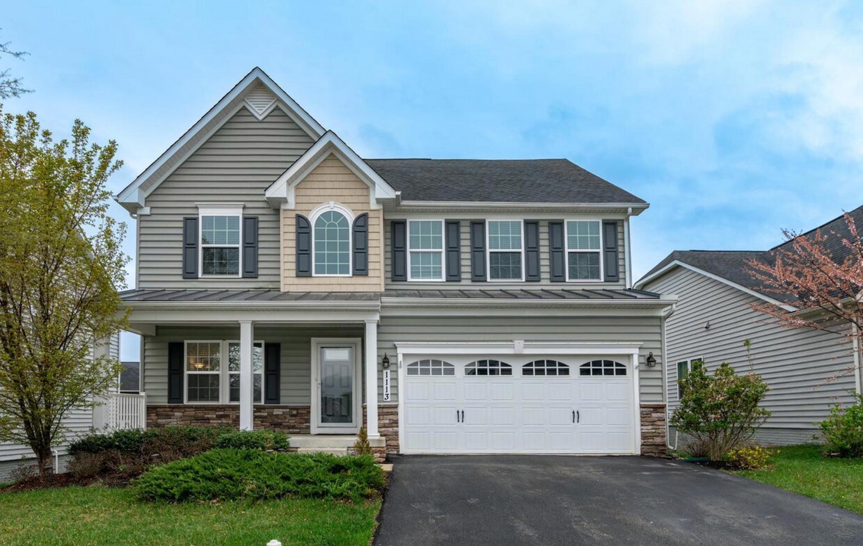 Foto principal - 1113 Long Farm Cir