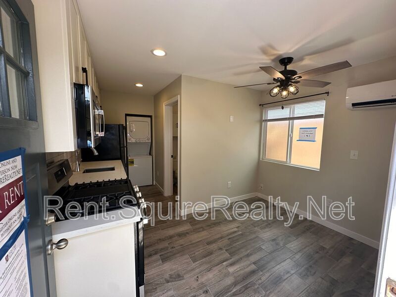 Foto principal - 18806 E Armstead St