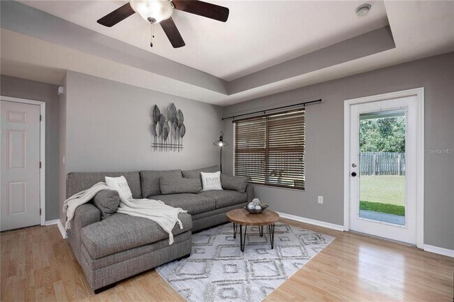 Foto del edificio - 1608 NE 45th Pl