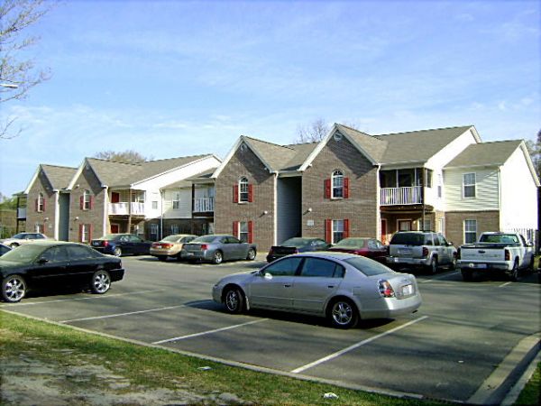 Building Photo - Summit Apartments