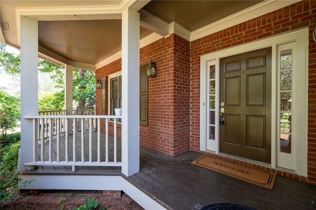 Building Photo - 4711 Oakleigh Manor Dr