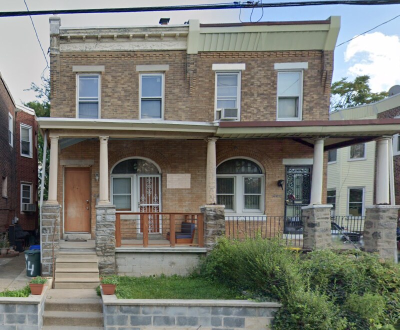 Primary Photo - 408 W Somerville Ave