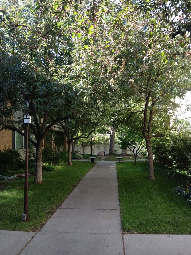 Beautiful 2 Bedroom Apartment with Office in Sugar House! - Douglas St. Condo