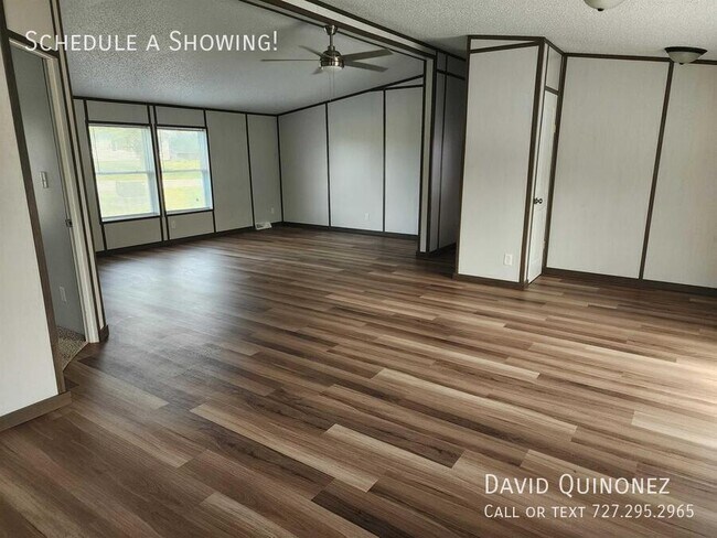 Foto del edificio - 4614 E Old Trail Rd