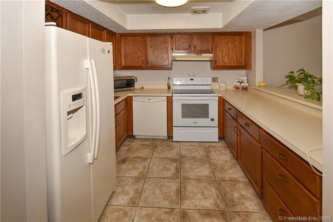 Foto del edificio - 605 Spring Meadow Rd