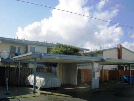 Primary Photo - 222 Westwood St