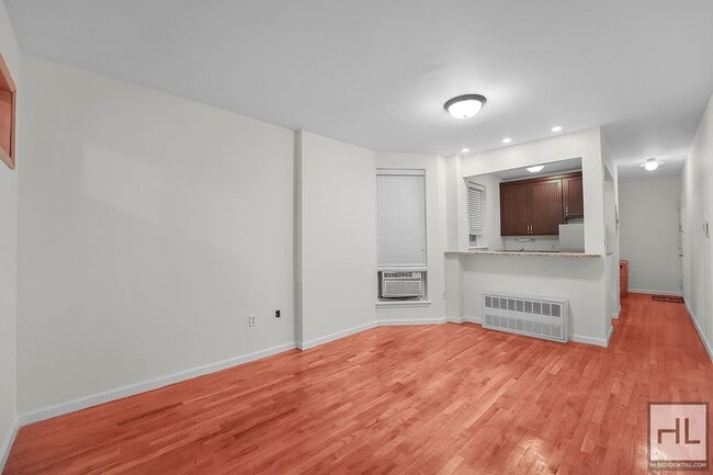 Foto del edificio - WEST 43 STREET