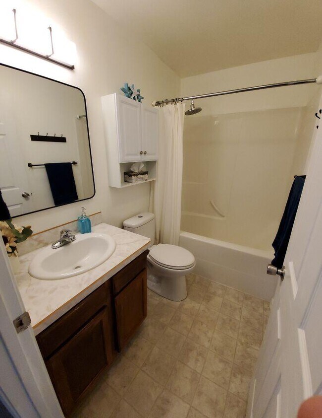 Building Photo - 3 bedroom in Billings MT 59101