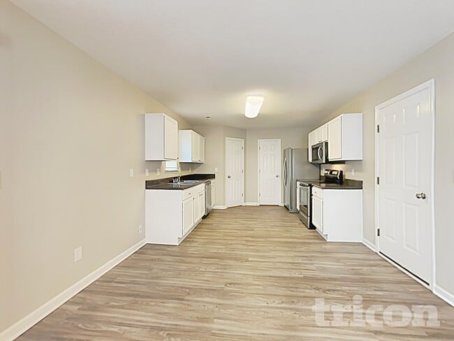 Building Photo - 136 Katrina Ct