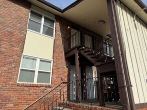 Building Photo - 5525 Jacksboro Pike