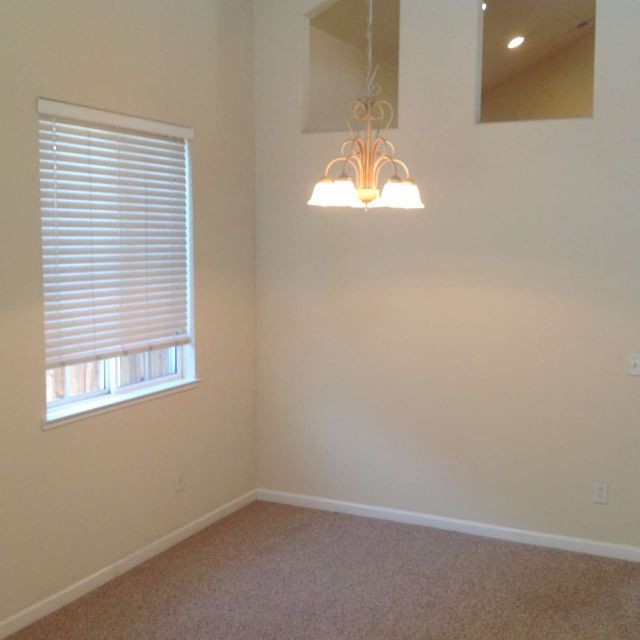 Building Photo - House For Rent in Modesto