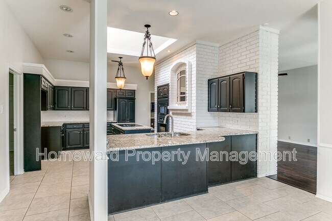 Building Photo - 5206 Fox Trail Lane