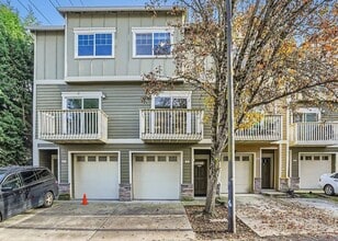 Building Photo - 18425 SW Stepping Stone Dr