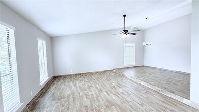 Building Photo - 15507 Mira Monte Dr