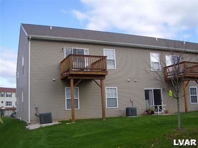 Building Photo - 7280 Adams Ct