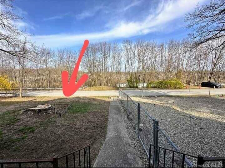 10 1st St, Plainfield, CT 06374 Apartments in Plainfield, CT