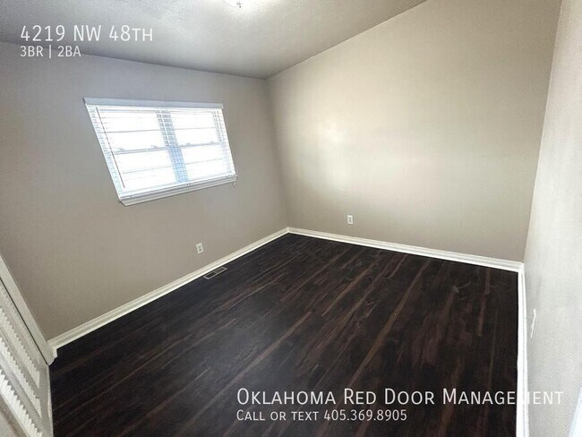 Foto del edificio - 4219 NW 48th-